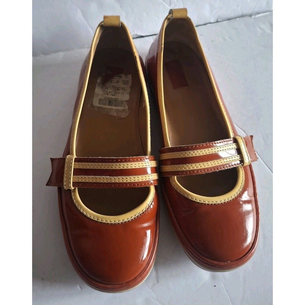 Furla Vintage Ballet Patent Leather Flats Shoes Made in Italy Sz 7 Brick Red Tan